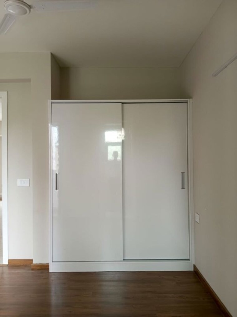 Room, signature-global-city-63a 3 Bedroom 1305 Sq.Ft. Apartment In Sector 63a Gurgaon 10764949