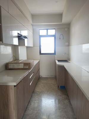 Kitchen in 3 BHK Apartment at Signature Global City 63A, Sector 63a – for Rent