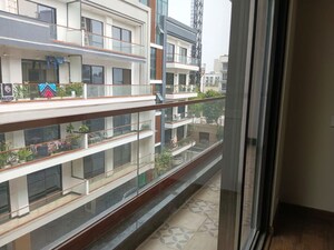 Balcony in 3 BHK Apartment at Signature Global City 63A, Sector 63a – for Rent