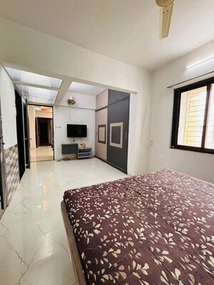 Bedroom in 2 BHK Apartment at Dombivli East – for Rent