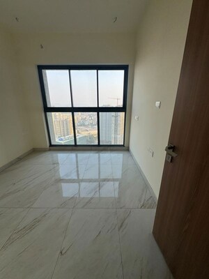 Room in 4 BHK Apartment at Raymond The Invictus By GS, Pokhran Road No One – for Rent