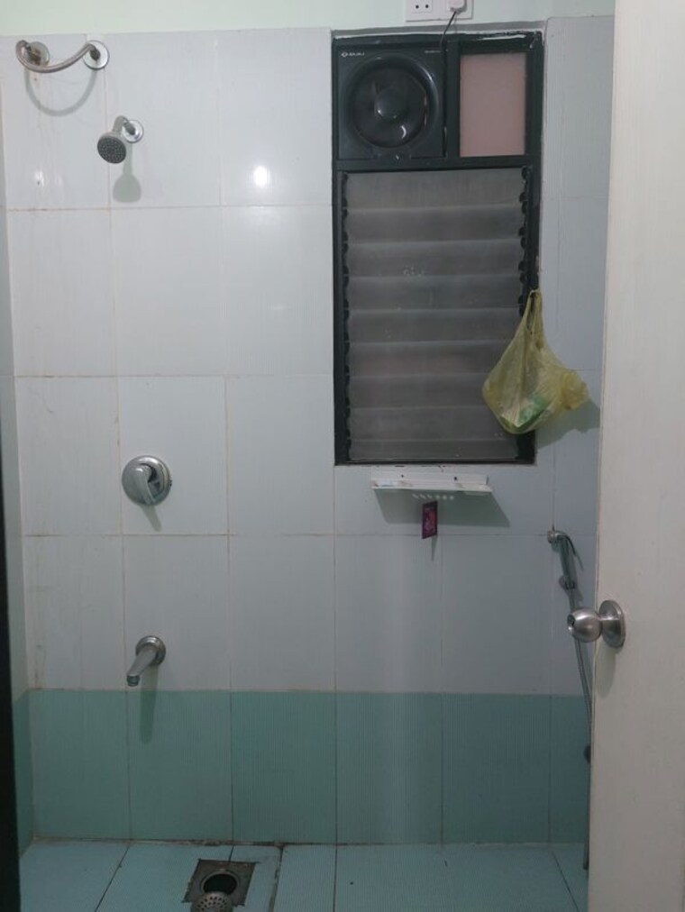 Bathroom, nanded-lalit 2.5 Bedroom 1115 Sq.Ft. Apartment In Sinhagad Road Pune 10764981