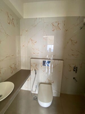 Attached Bathroom in 3 BHK Apartment at Raymond The Address, Pokhran Road No Two – for Rent