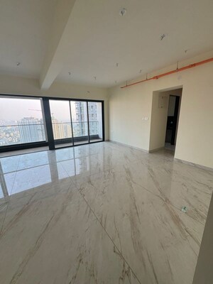 Room in 3 BHK Apartment at Raymond The Address, Pokhran Road No Two – for Rent