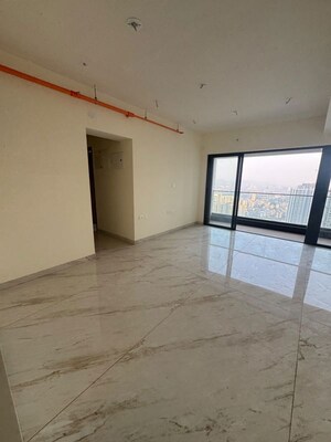 Room in 3 BHK Apartment at Raymond The Address, Pokhran Road No Two – for Rent