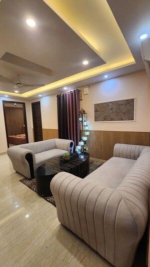 Bedroom in 2 BHK Builder Floor at Chattarpur – for Rent