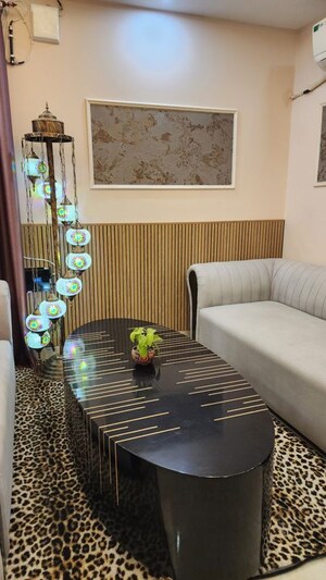 Bedroom in 2 BHK Builder Floor at Chattarpur – for Rent