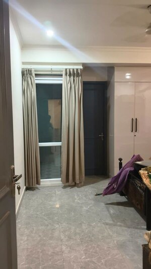 Building Lobby in 3 BHK Builder Floor at Sector 45 – for Rent