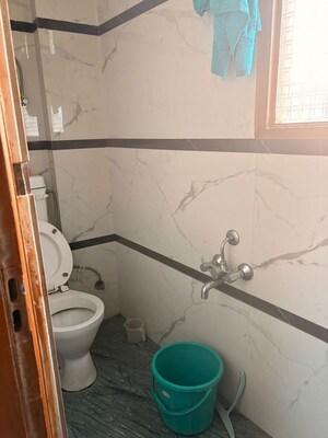 Bathroom in 2 BHK Apartment at Neb Sarai – for Rent