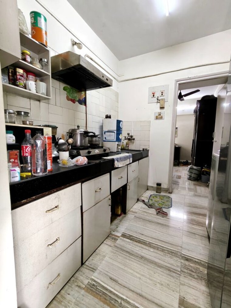 Kitchen, yellow-ribbon-chs 1.5 Bedroom 485 Sq.Ft. Apartment In Dahisar West Mumbai 10765068