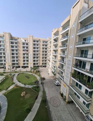 3 BHK Apartment For Rent in Hermitage Centralis, Vip Road