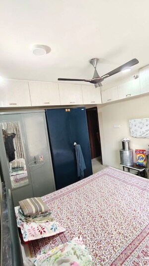 Team Area in 2 BHK Apartment at Sangam Veda, Andheri East – for Rent