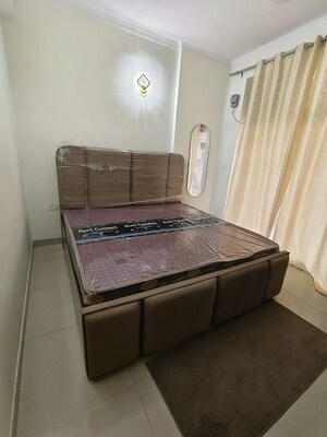 Bedroom in  Pg at Amrapali Silicon City, Sector 76 – for Rent