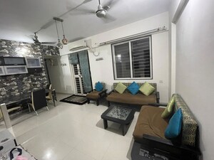 Team Area in 2 BHK Apartment at Pristine Prolife 2, Wakad – for Rent