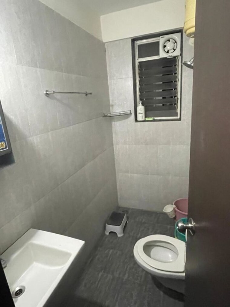 Bathroom, pristine-prolife-2 2 Bedroom 1005 Sq.Ft. Apartment In Wakad Pune 10765126
