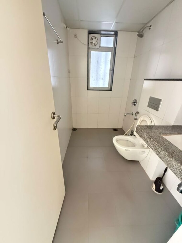Bathroom, aakar-grove 1 Bedroom 480 Sq.Ft. Apartment In Wakad Pune 10765138
