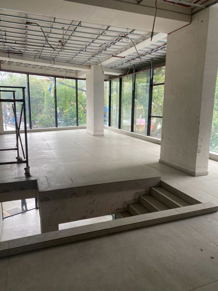 Exterior View, santacruz west Commercial Showroom 2550 Sq.Ft. In Santacruz West Mumbai 10763496
