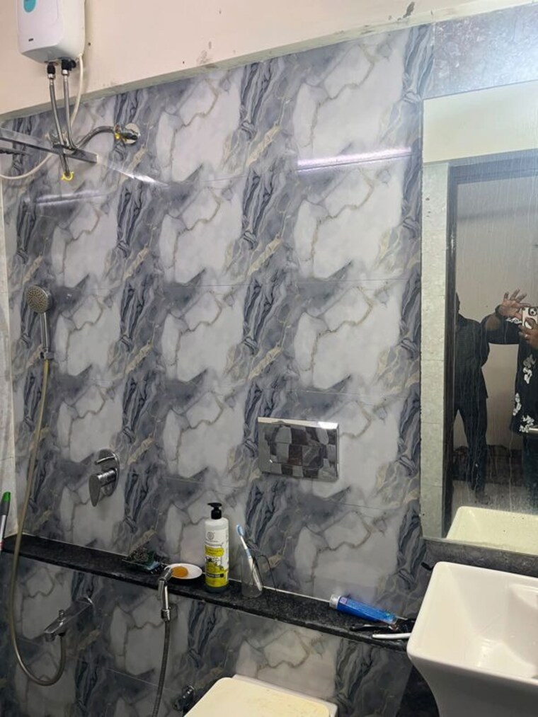 Bathroom, poddar-shri-ganesh-apartment 2 Bedroom 676 Sq.Ft. Apartment In Goregaon West Mumbai 10765150
