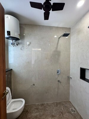 Bathroom in 2 BHK Builder Floor at Sector 52 – for Rent