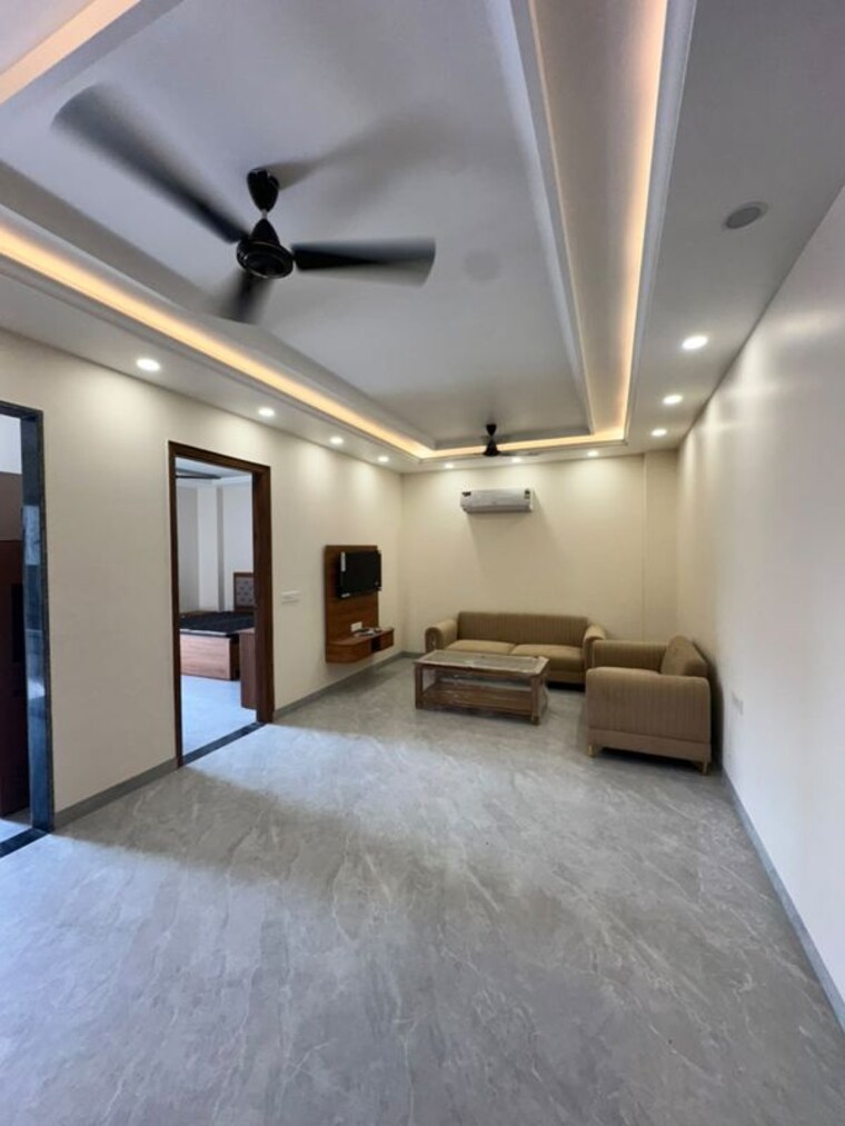 Bedroom, sector 52 2 Bedroom 1600 Sq.Ft. Builder Floor In Sector 52 Gurgaon 10765149