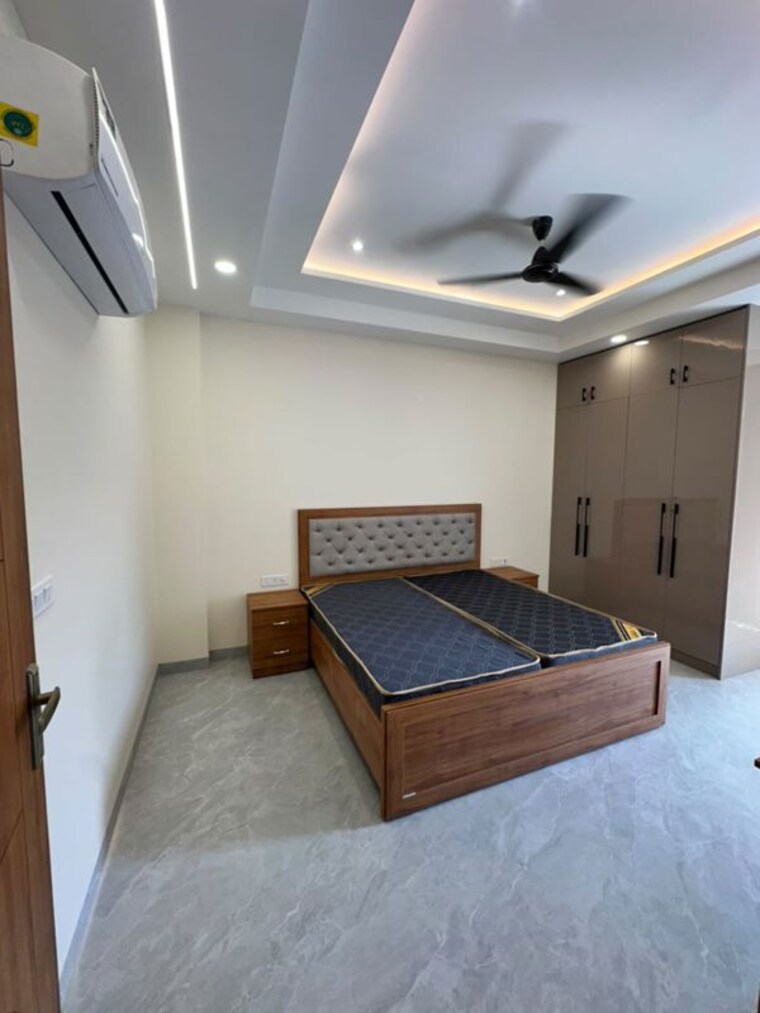 Bedroom, sector 52 2 Bedroom 1600 Sq.Ft. Builder Floor In Sector 52 Gurgaon 10765149