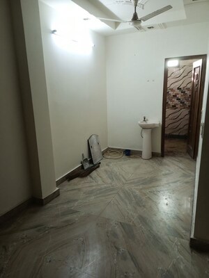 Living Room in 2 BHK Builder Floor at Shahdara – for Rent