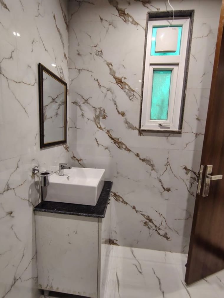 Bathroom, sector 51 1 RK 250 Sq.Ft. Builder Floor In Sector 51 Gurgaon 10765190