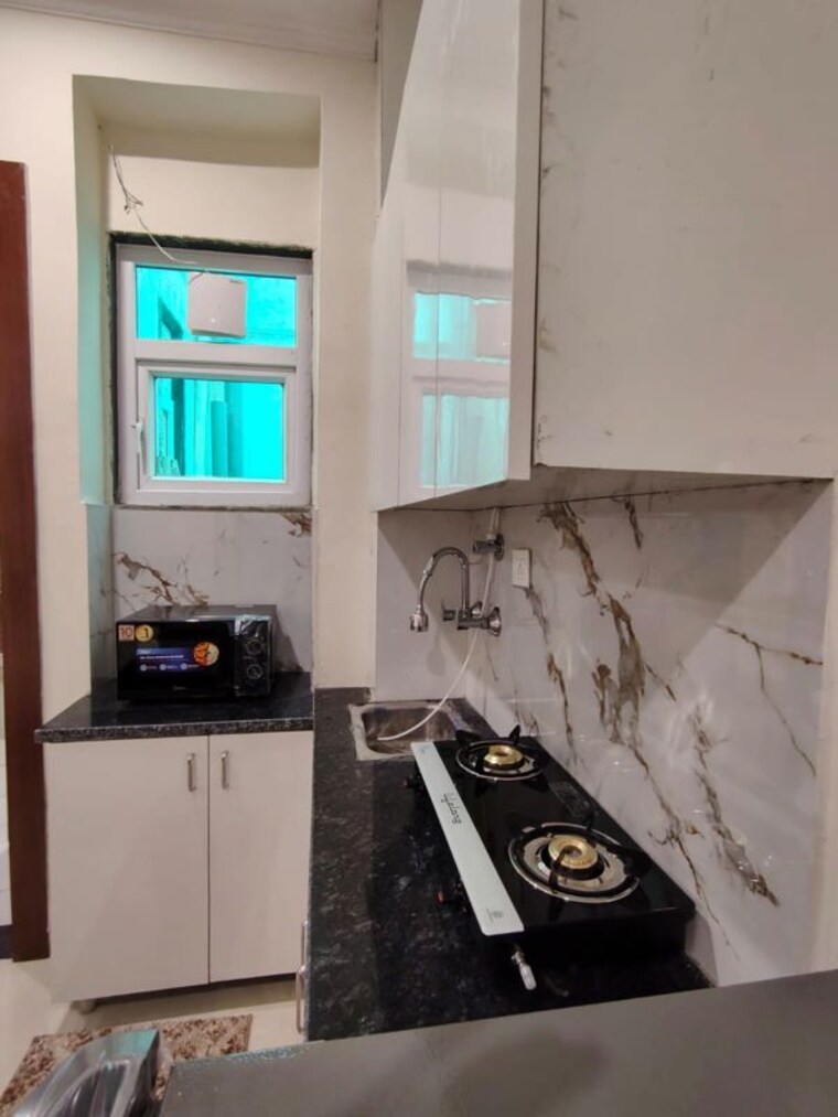 Kitchen, sector 51 1 RK 250 Sq.Ft. Builder Floor In Sector 51 Gurgaon 10765190