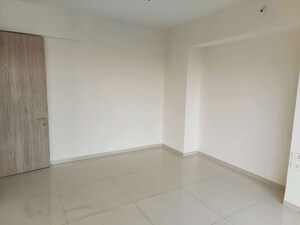 Room in 2 BHK Apartment at Soham Crystal Spires, Thane West – for Sale