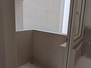 Room in 2 BHK Apartment at Gunjur – for Rent