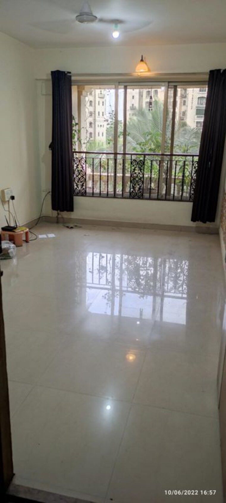 Room, dosti-group-acres 3 Bedroom 880 Sq.Ft. Apartment In Wadala East Mumbai 10765224
