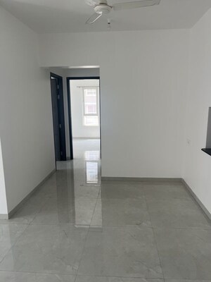 Room in 3 BHK Apartment at Nyati Era, Dhanori – for Rent