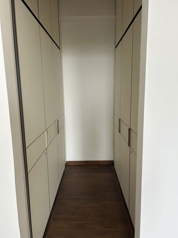 undefined, dlf-alameda 5 Bedroom 536 Sq.Mt. Builder Floor In Sector 73 Gurgaon 10765221