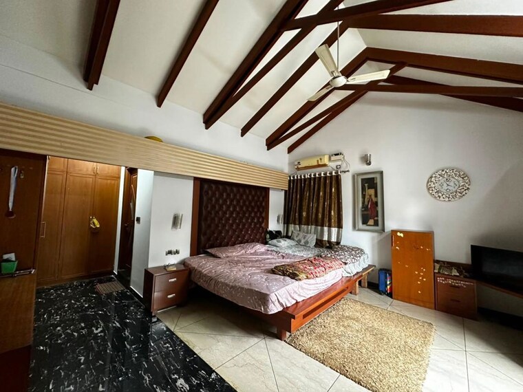 Bedroom, rahat-gardenia 6 Bedroom 5100 Sq.Ft. Apartment In Whitefield Bangalore 10765260