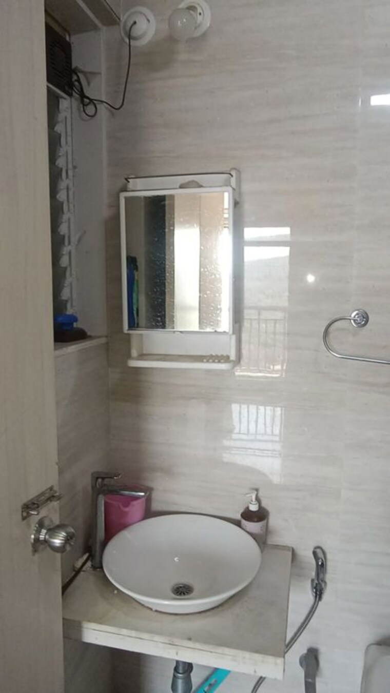 Bathroom, unique-vistas 2 Bedroom 695 Sq.Ft. Apartment In Patlipada Thane 10765296