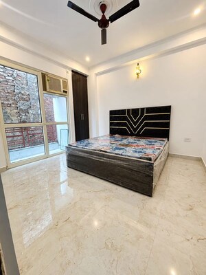 Bedroom in 1 BHK Builder Floor at Chattarpur – for Rent
