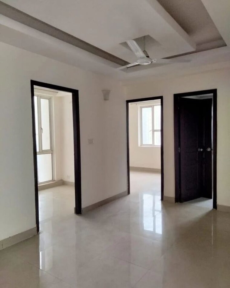 Room, logix-blossom-greens 2.5 Bedroom 1234 Sq.Ft. Apartment In Sector 143 Noida 10765352