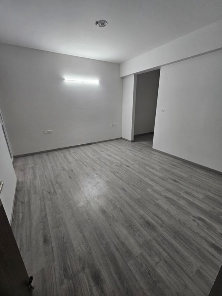 Room, hero-homes-palatial 2 Bedroom 1680 Sq.Ft. Apartment In Sector 104 Gurgaon 10765329