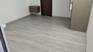 Room in 2 BHK Apartment at Hero Homes Palatial, Sector 104 – for Rent