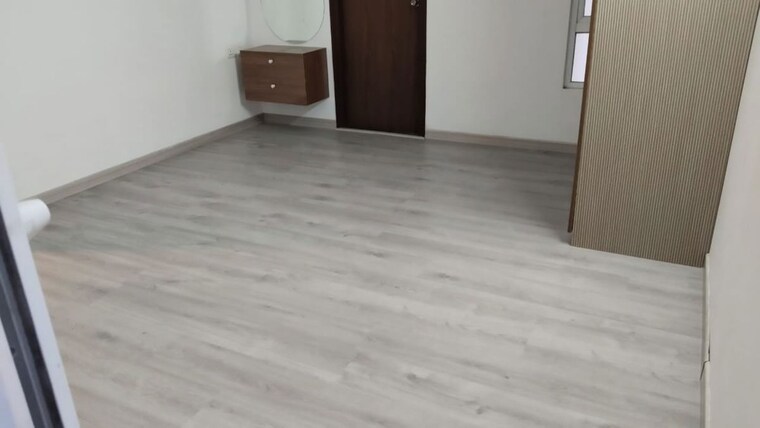 Room, hero-homes-palatial 2 Bedroom 1680 Sq.Ft. Apartment In Sector 104 Gurgaon 10765329