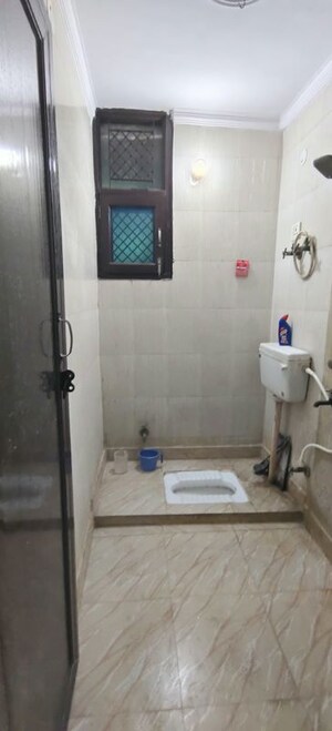 Bathroom in 2 BHK Builder Floor at Dwarka Mor – for Rent