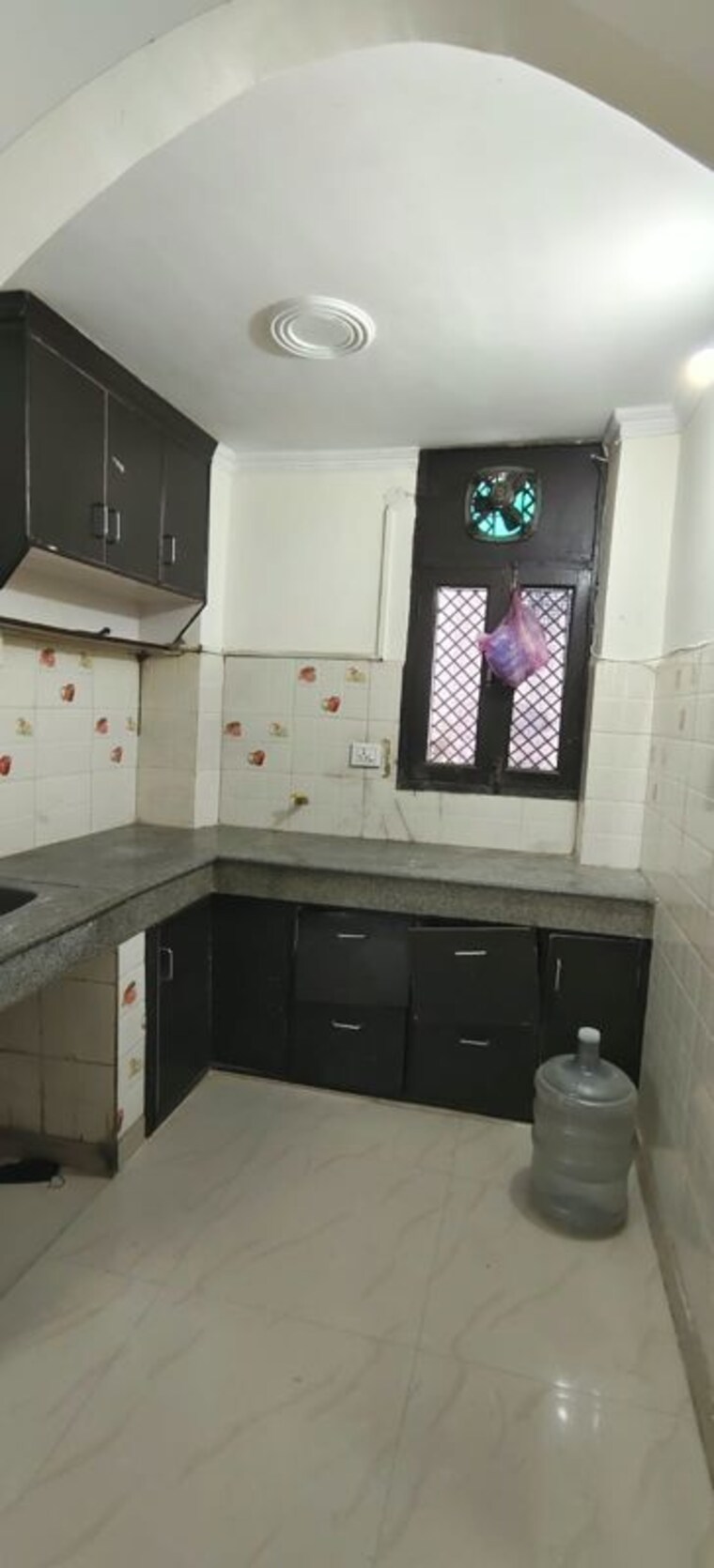 Kitchen, dwarka mor 2 Bedroom 650 Sq.Ft. Builder Floor In Dwarka Mor Delhi 10765389