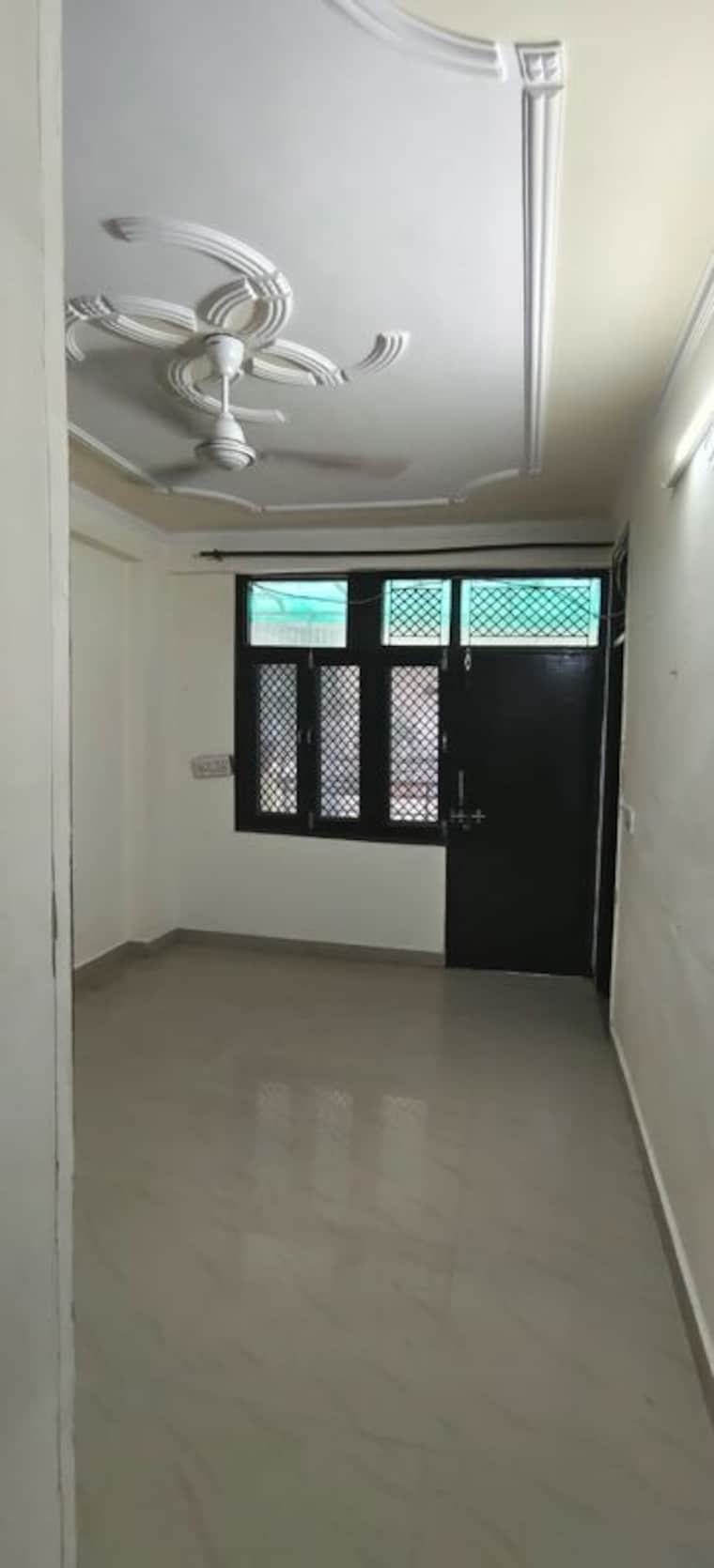 Other, dwarka mor 2 Bedroom 650 Sq.Ft. Builder Floor In Dwarka Mor Delhi 10765389