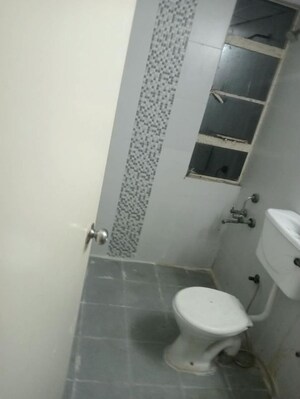 Bathroom in 2 BHK Apartment at Signature Global Signum 107, Sector 107 – for Rent