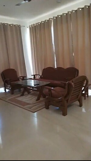 3.5 BHK Apartment For Rent in Sector 102