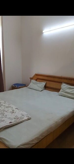 Bedroom in 3.5 BHK Apartment at Sector 102 – for Rent