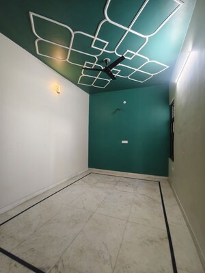 Room in 2 BHK Villa at Engineers Colony – for Rent