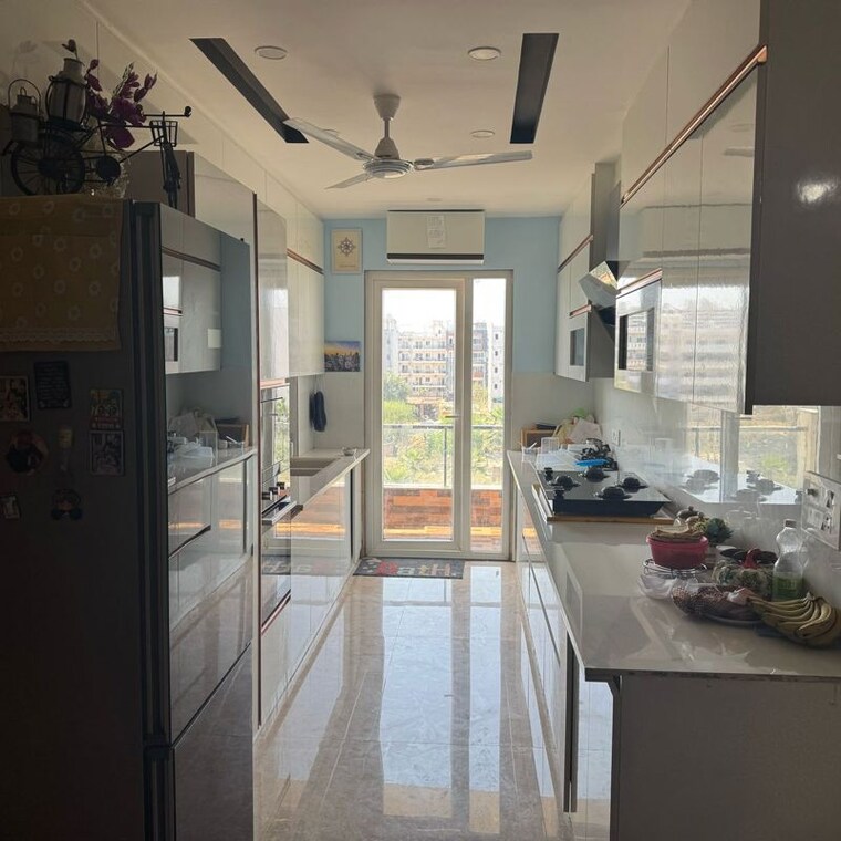 Kitchen, ansal-api-versalia-2 4 Bedroom 2700 Sq.Ft. Apartment In Sector 67a Gurgaon 10765558