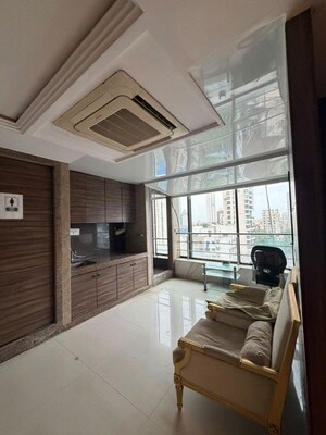   Office Space at Prabhadevi – for Rent