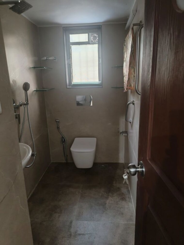 Bathroom, the-vivekanand-chs 2 Bedroom 900 Sq.Ft. Apartment In Mahim Mumbai 10765548
